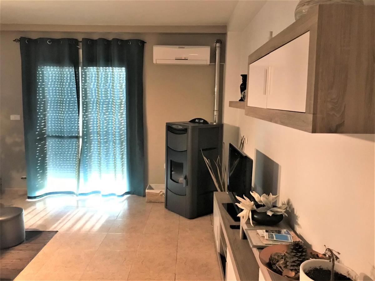 Apartamento Junto Al Rio En Entrada Ruta Cahorros โมนาชิล ภายนอก รูปภาพ
